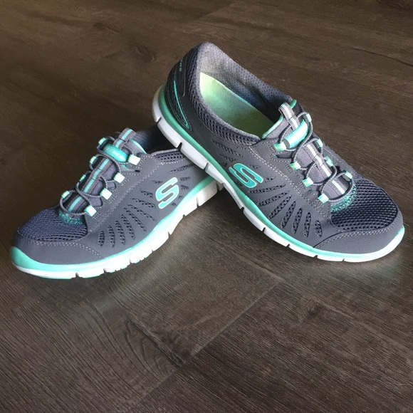 skechers mint green